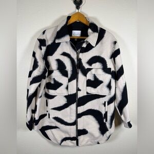 Madison D’Amelia Paris Cream And Black Shacket Womens Medium Zip Up